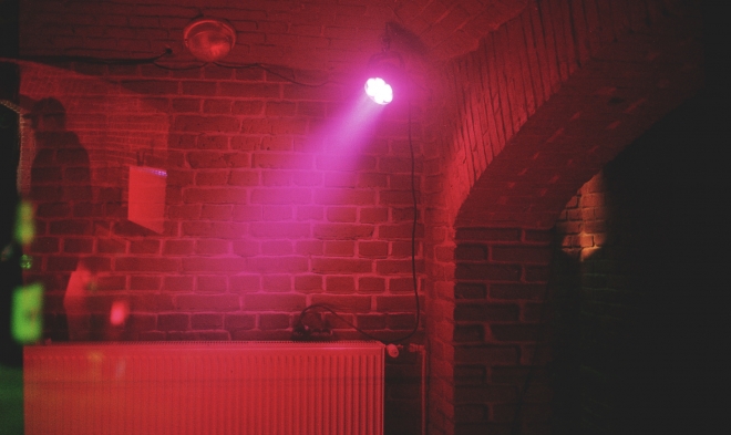 22 safensound, Cross club